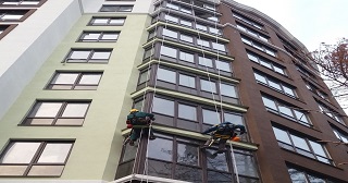 Установка крыши на балкон Арзамас цена от 1028 руб. м/2.